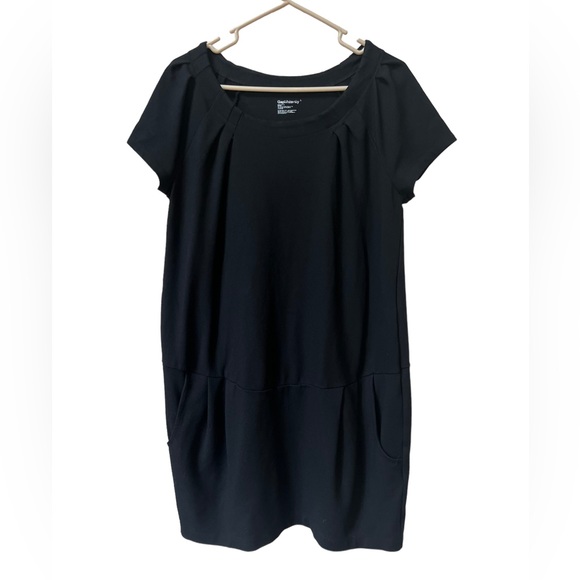 Gap black knit maternity dress - Picture 1 of 5